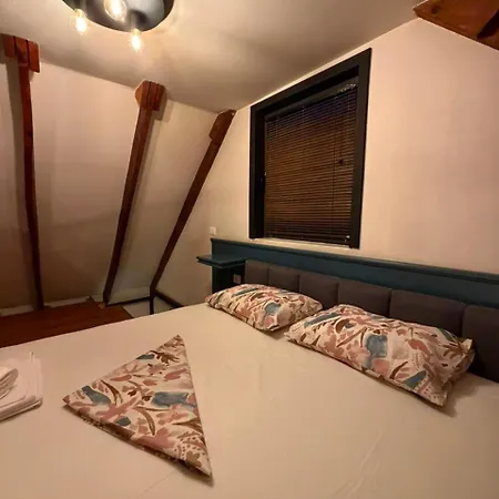 Appartement The Sunset Penthouse 100m From New Bazaar -balcony - Available Parking *