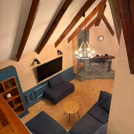 Appartamento The Sunset Penthouse 100m From New Bazaar -balcony - Available Parking Tirana